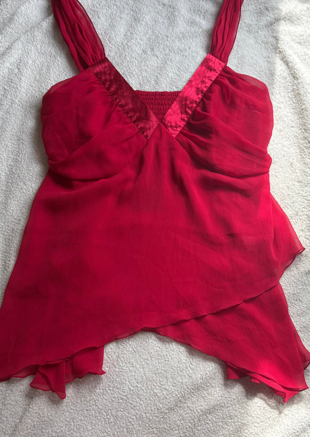 Floaty Asymmetric Hem Red cami