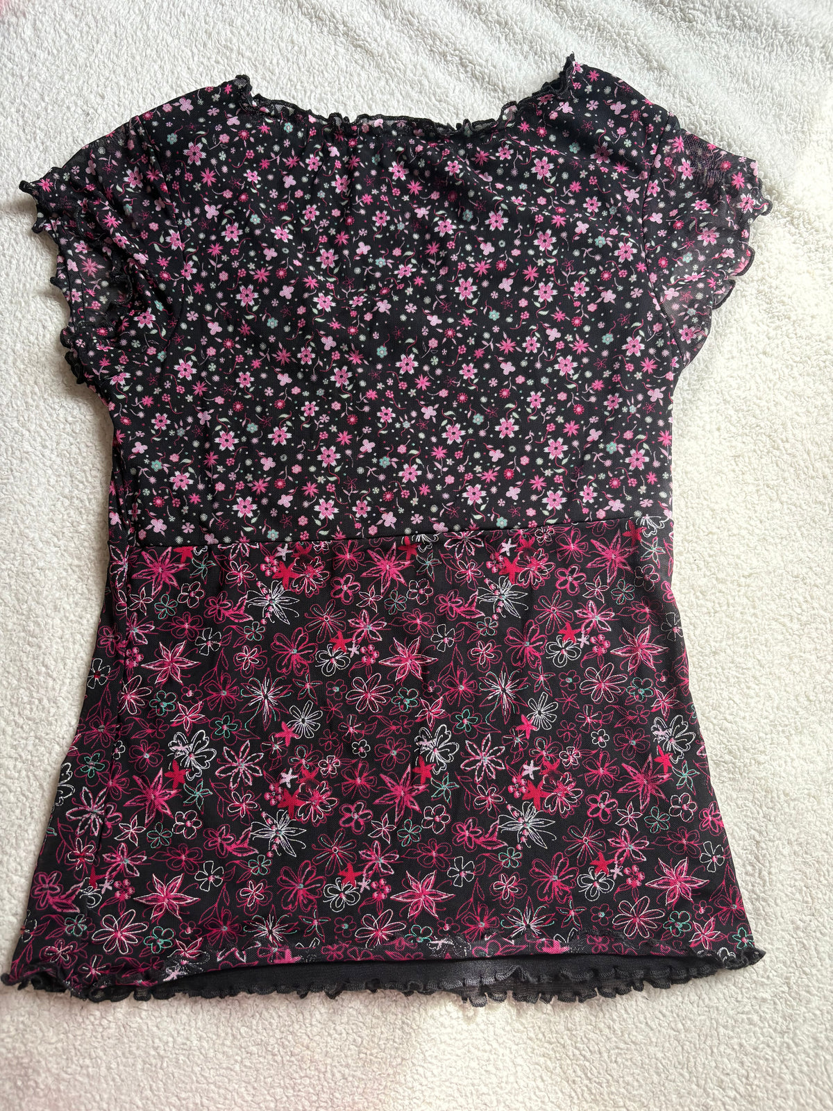 Floral sequin blouse with cap sleeves